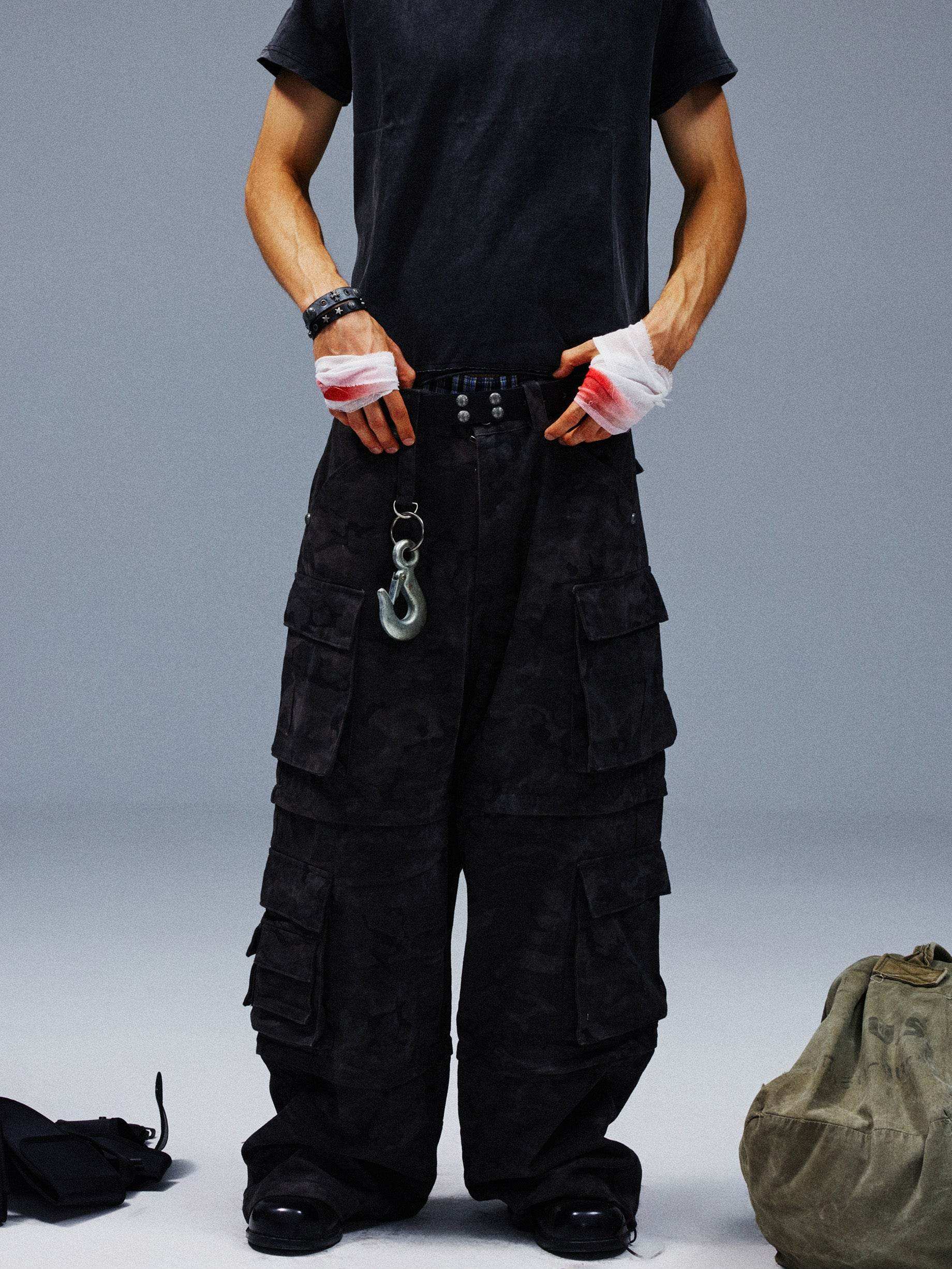 Detachable Camo Cargo Pants - TecNineGroup