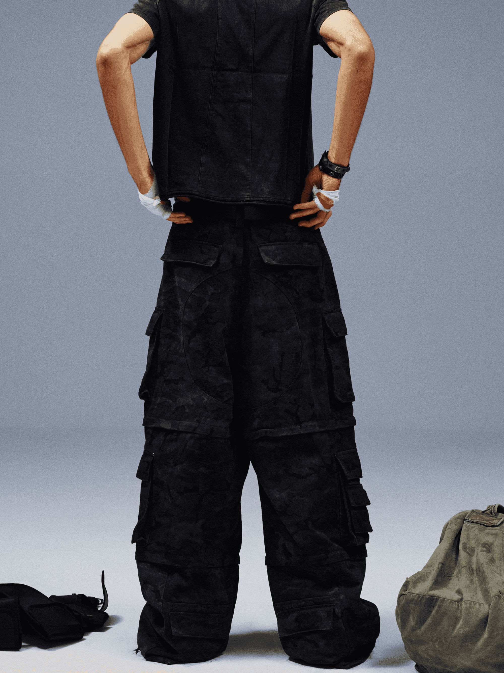Detachable Camo Cargo Pants - TecNineGroup
