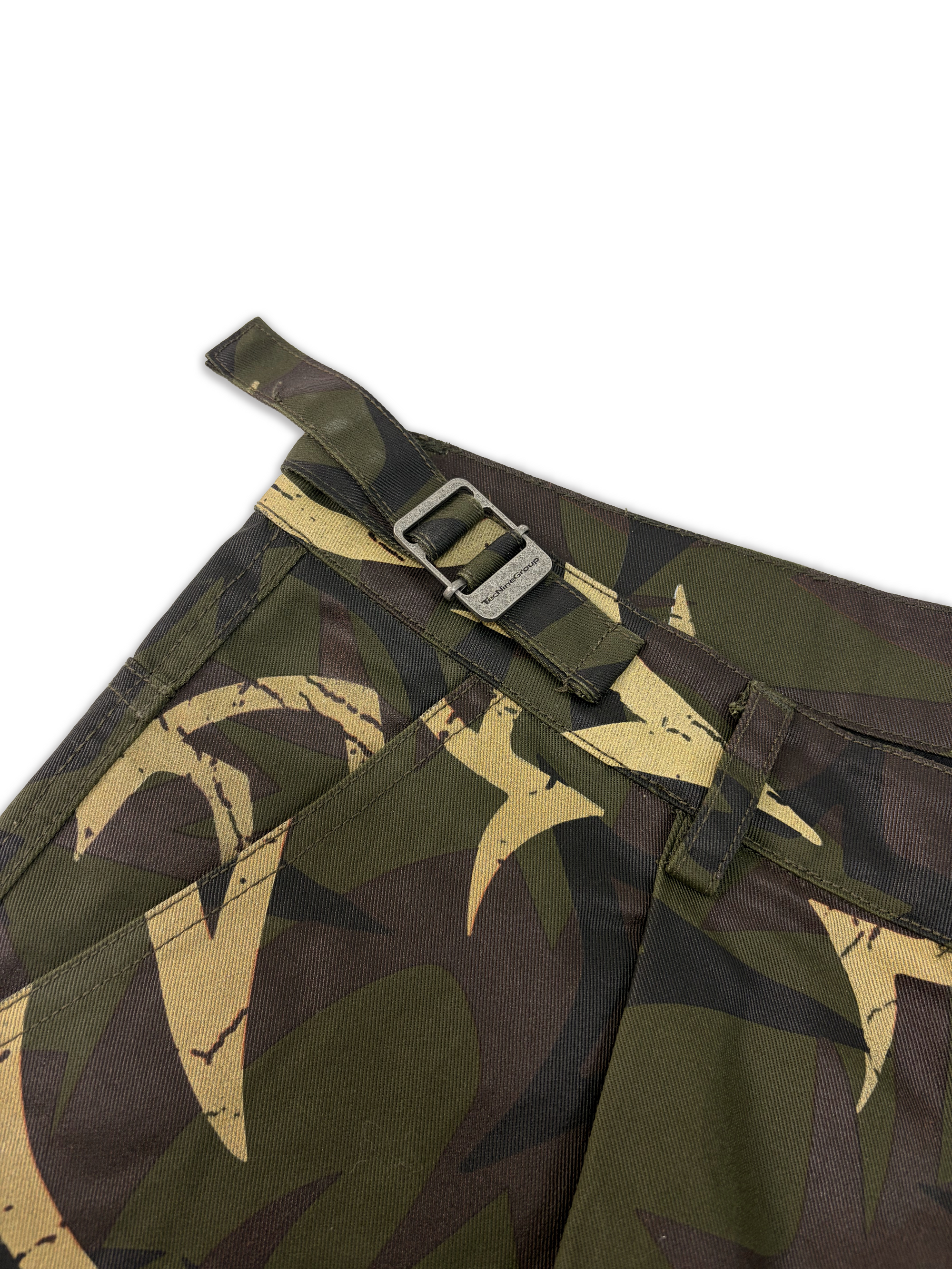 THORN STAR CROPPED PANTS