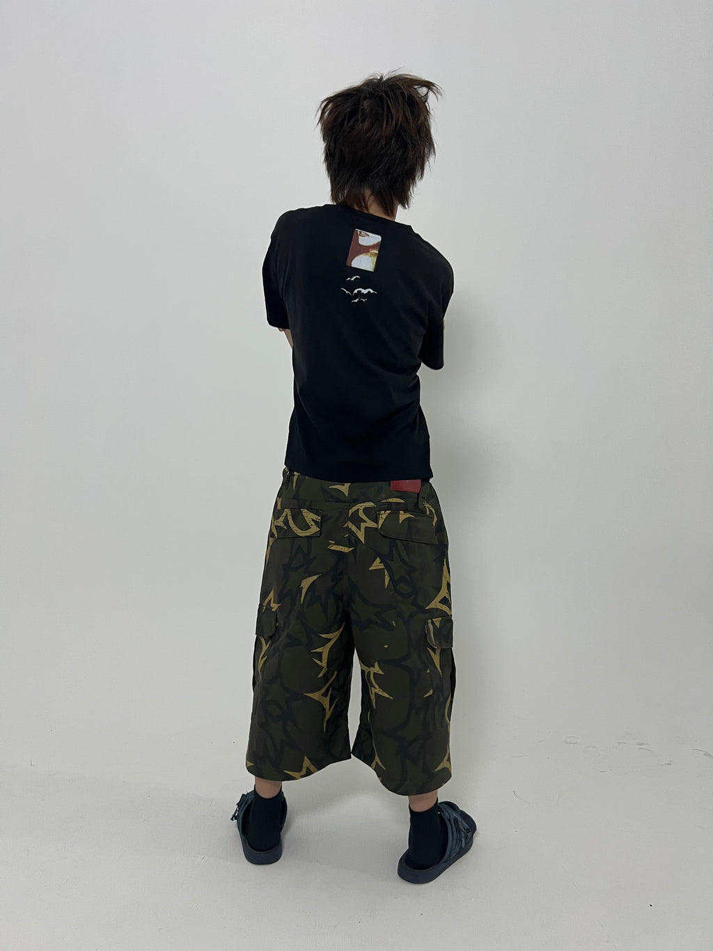 THORN STAR CROPPED PANTS