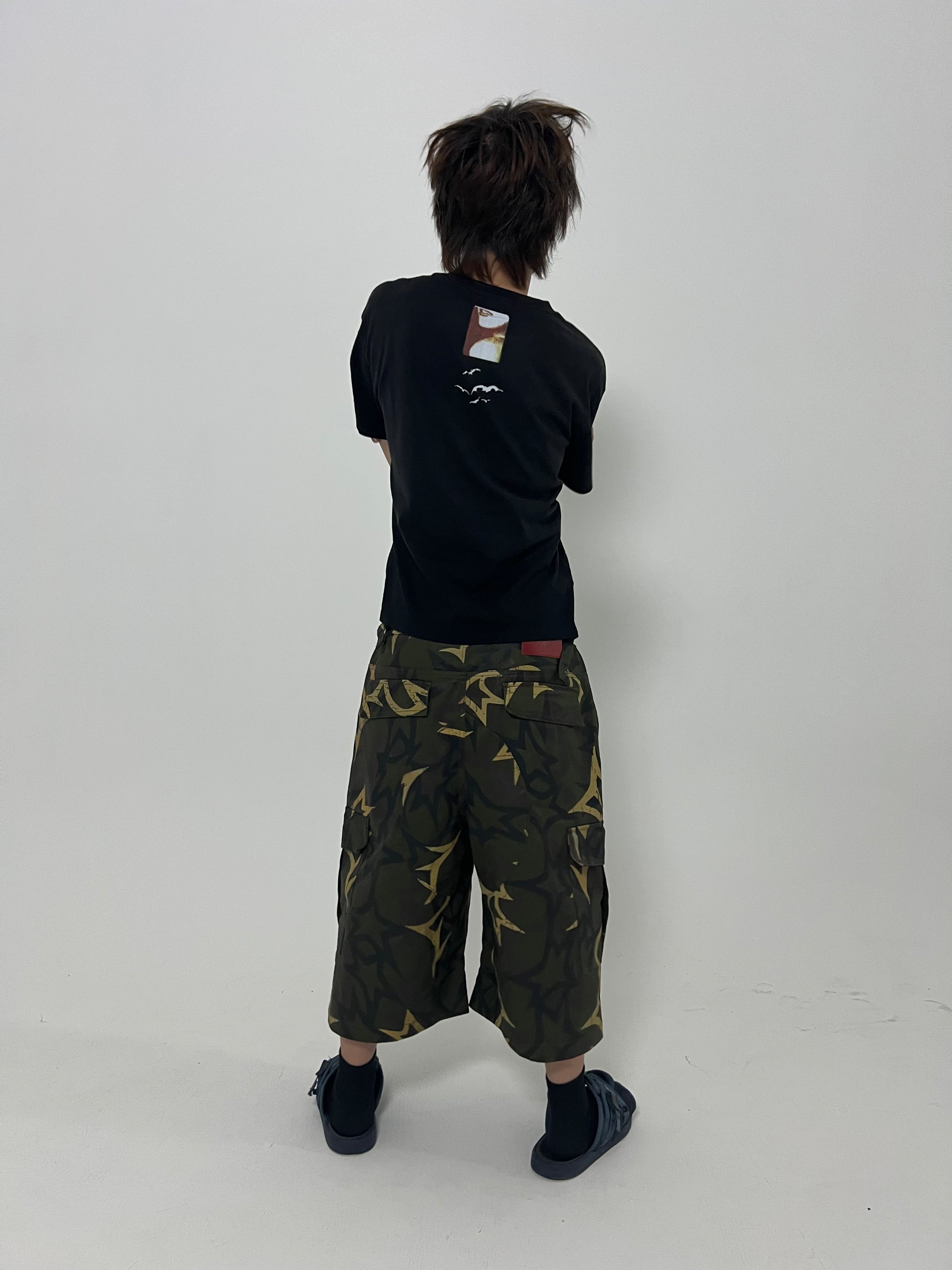 THORN STAR CROPPED PANTS