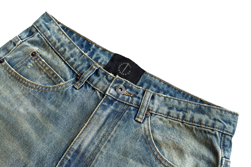 DESTROY WASH SLIM STRAIGHT JEANS