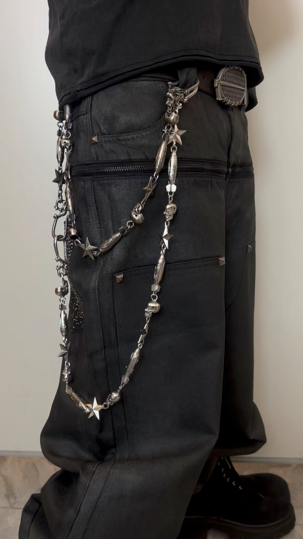 RED STAR MISSILE SKULL TROUSER CHAIN